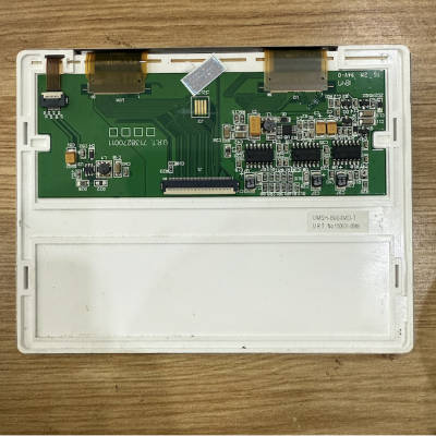 Màn hình LCD công nghiệp 5.7inchs/ UMSH-8377MD-8T/ UMSH-8954MD-2T/UMSH-8904MD-1